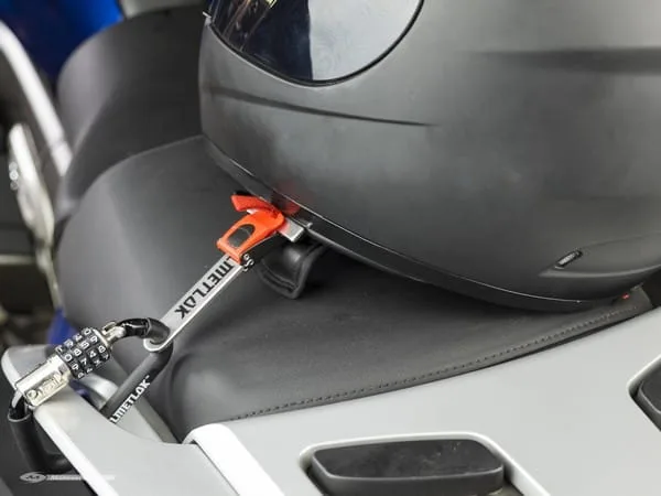 Helmet Lok, l’antivol casque malin !