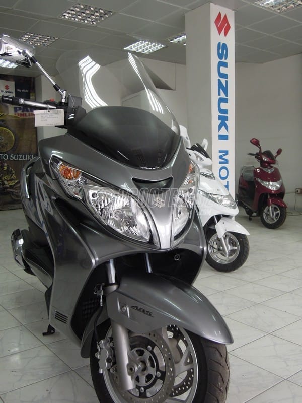 Suzuki Algérie : le Burgman 400 ABS disponible