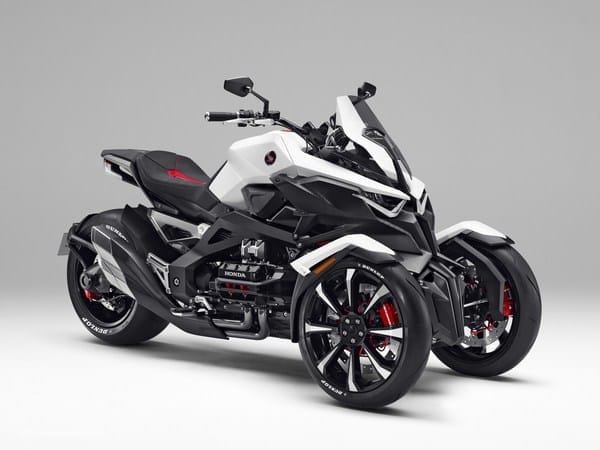Honda Neowing : un trois-roues hybride au salon de Tokyo