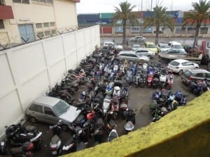 Alger : Les scootéristes lésés réclament une solution administrative