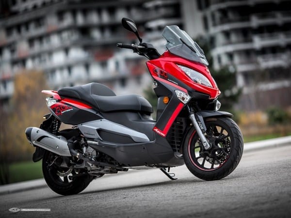 Essai Aeon 400 Elite : une alternative au Yamaha Xmax ?