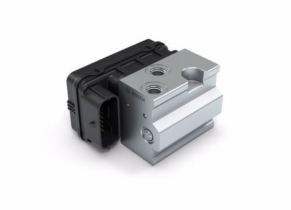 Bosch 2016 : nouvel ABS 10, plus léger, plus petit et moins cher