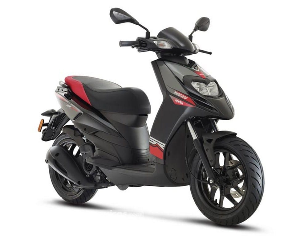 Aprilia 2016 : le SR Motard sort en 125 cm3