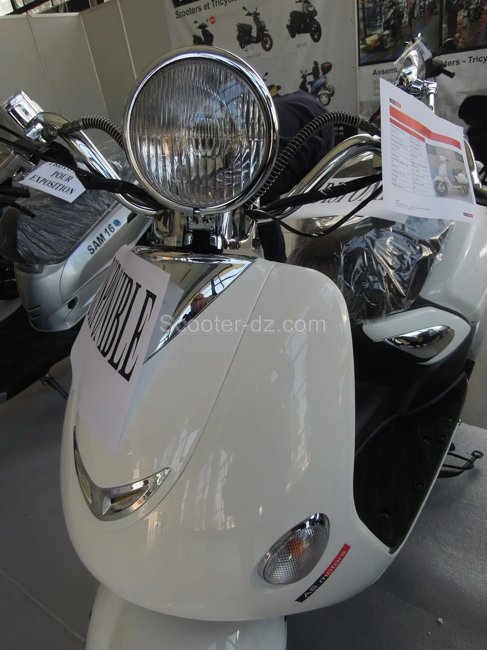 AS Motors Lion 125, un scooter au style « Custom »