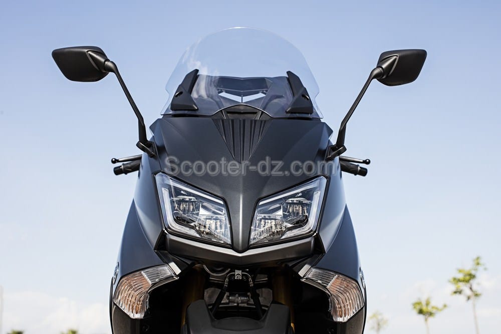 Le Yamaha TMAX 530 Iron Max – Millésime 2016 arrive en Algérie !