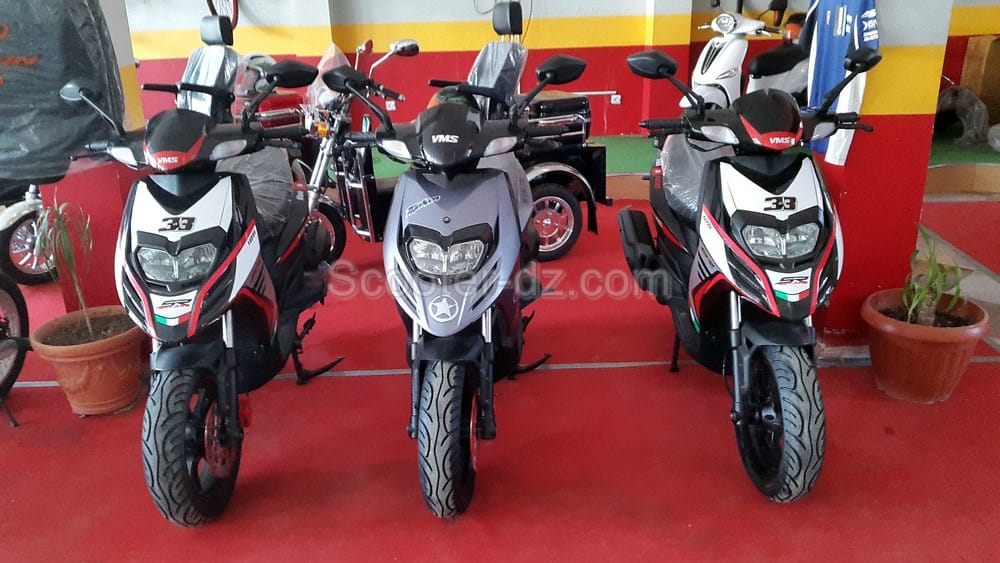 VMS : Nouveau SR Motard 125 finition « TYPHOON » & « 33 »