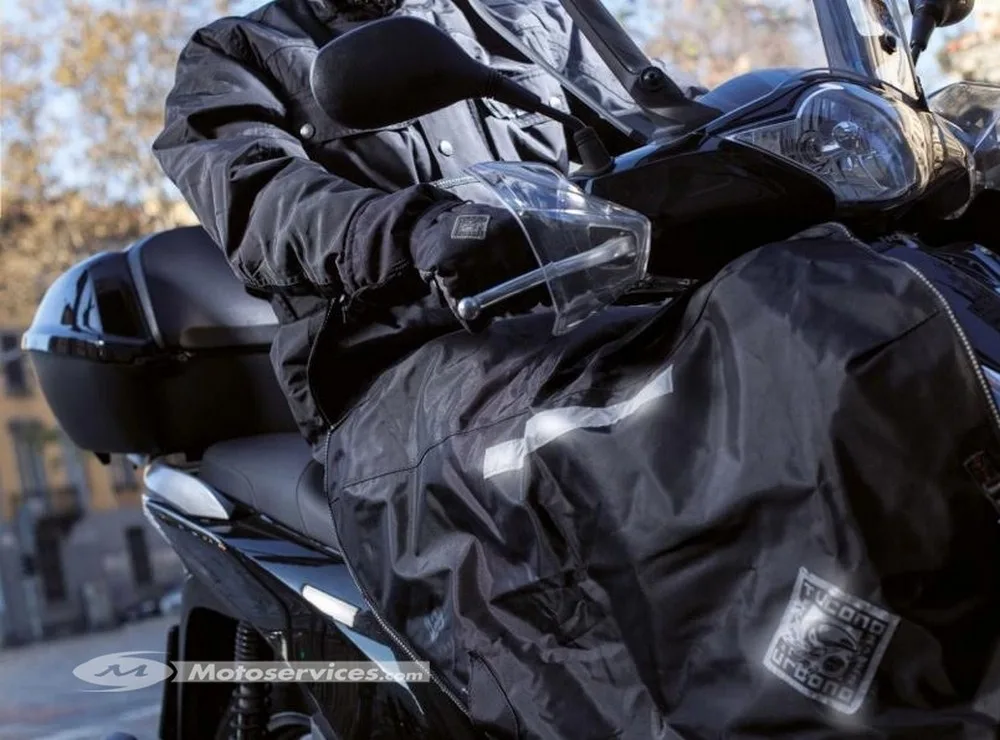 Tucano Urbano le premier tablier moto et scooter qui assure !
