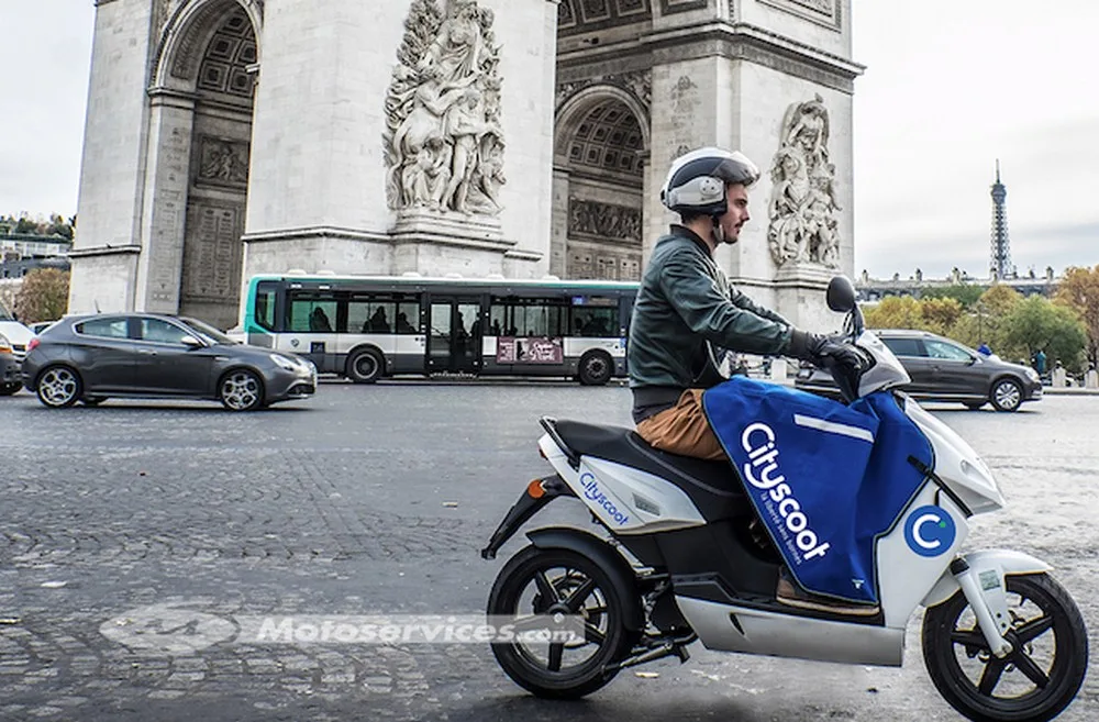 Cityscoot soutenu par la Caisse des dépôts et LeasePlan