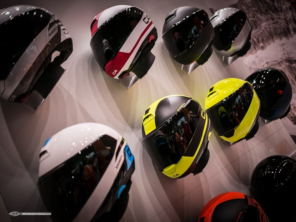 Nouveauté 2017 : casque modulable Schuberth C4 – Intermot 2016