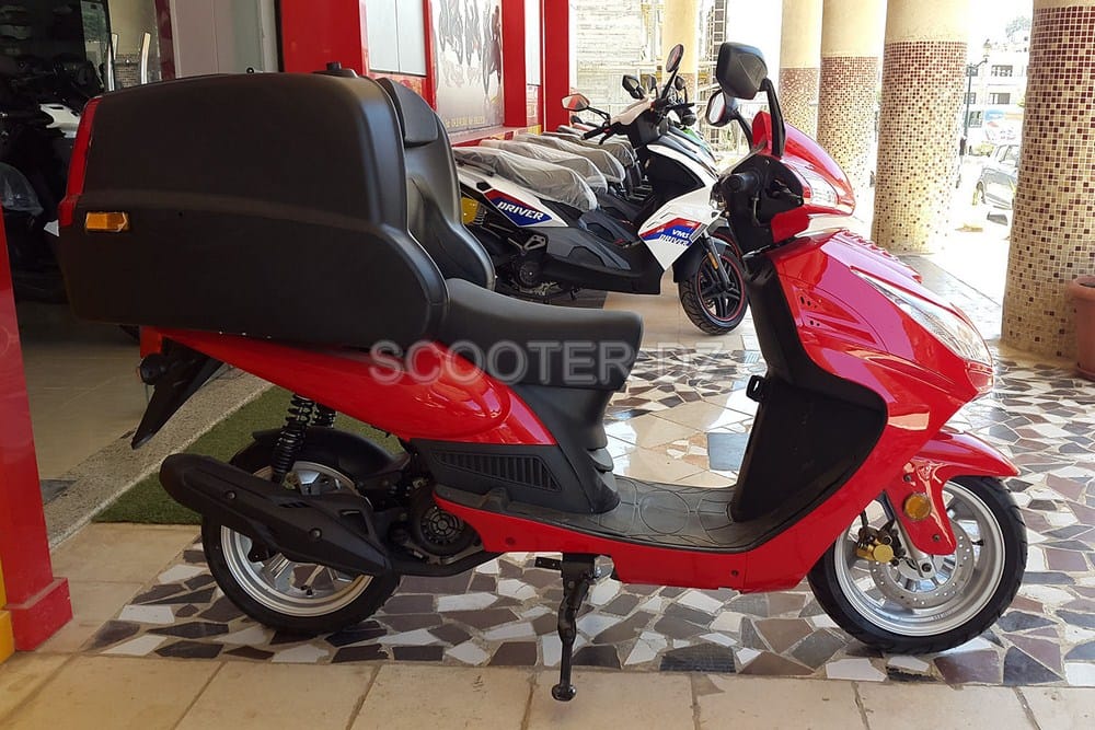 VMS Industrie : « Post Quick 125 », le scooter spécial « Livraison »