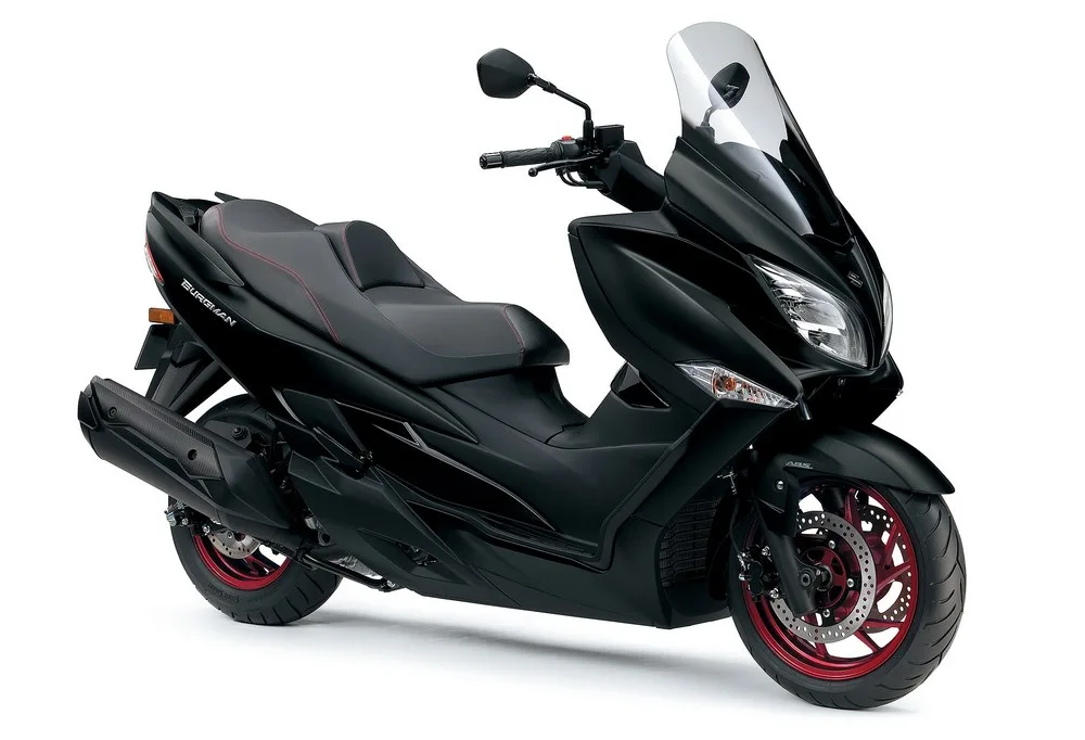 Nouveauté 2017 : Suzuki Burgman 400 – Eicma 2016