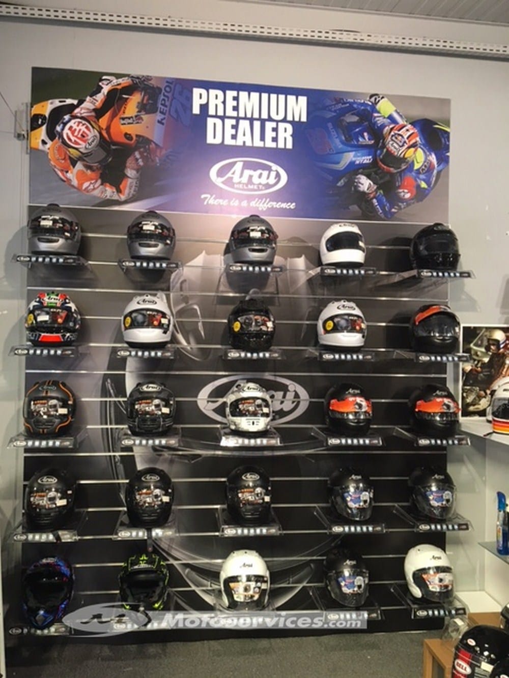 Arai ouvre 5 Premium Store en France