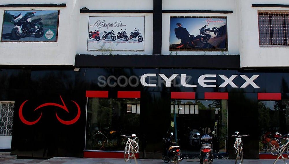 AutoWest 2016 : Cylexx Tlemcen, le distributeur multi-marques qui monte …