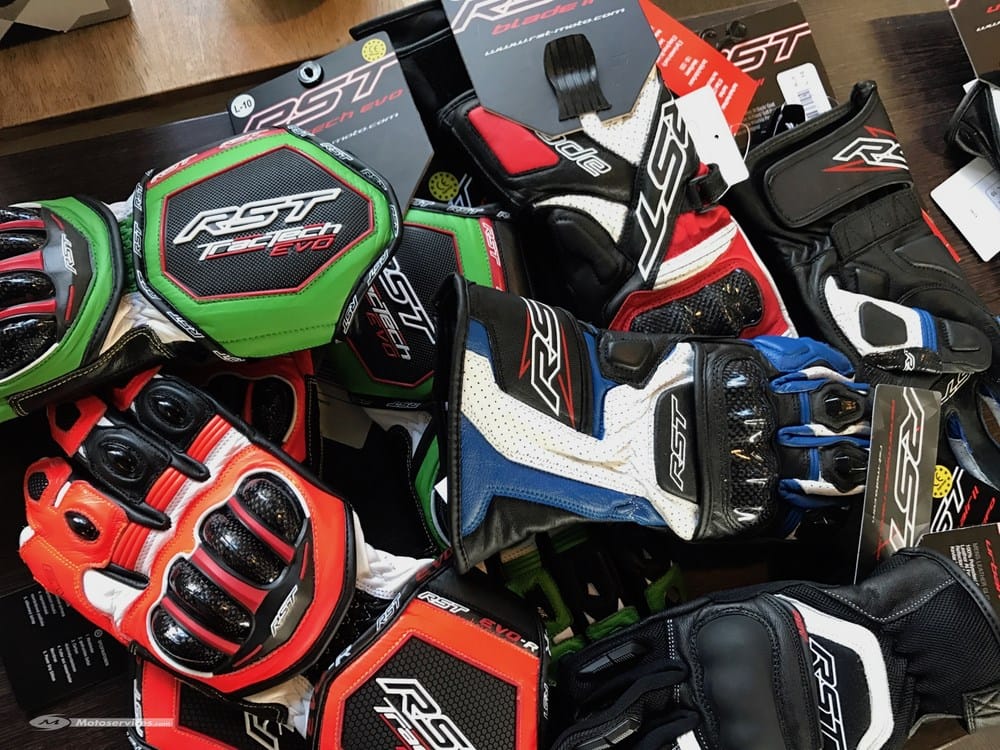 Nouveautés équipements 2017, gamme RST : les Anglais débarquent !