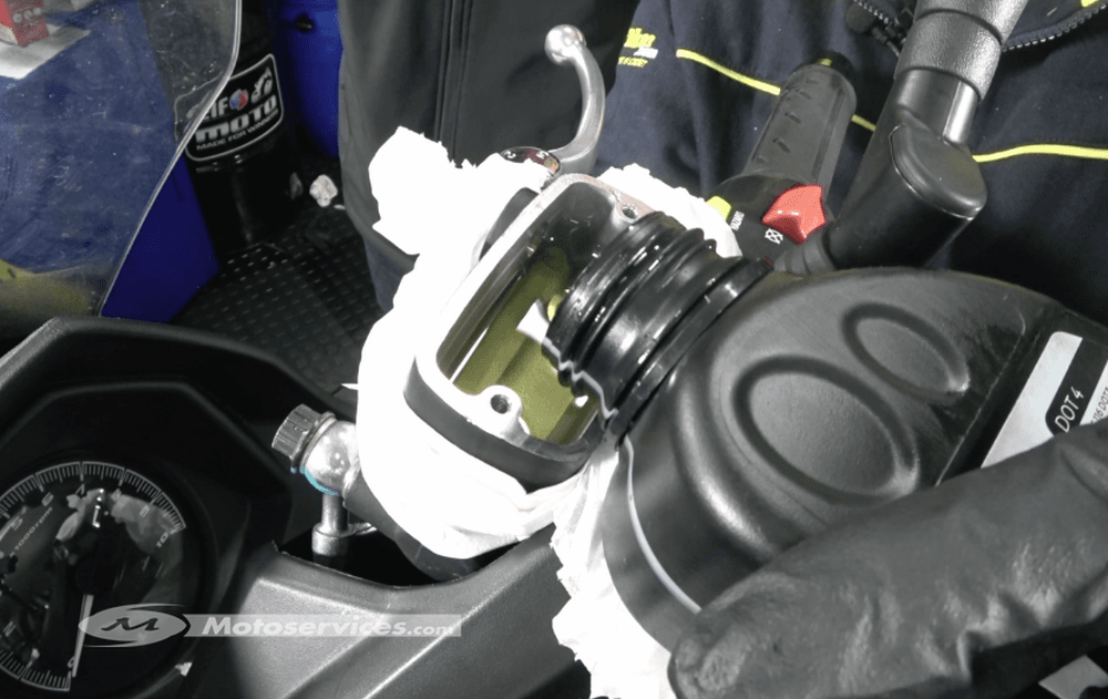 Comment faire la purge de ses freins ?