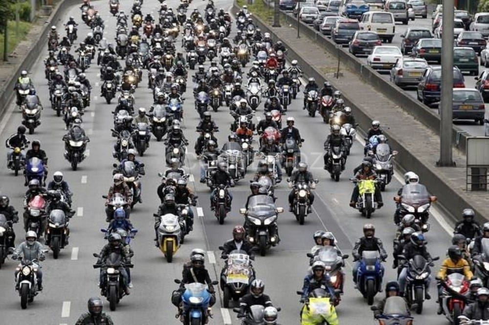 Fédération Algérienne des Motards en Colère (FAMC), en route …