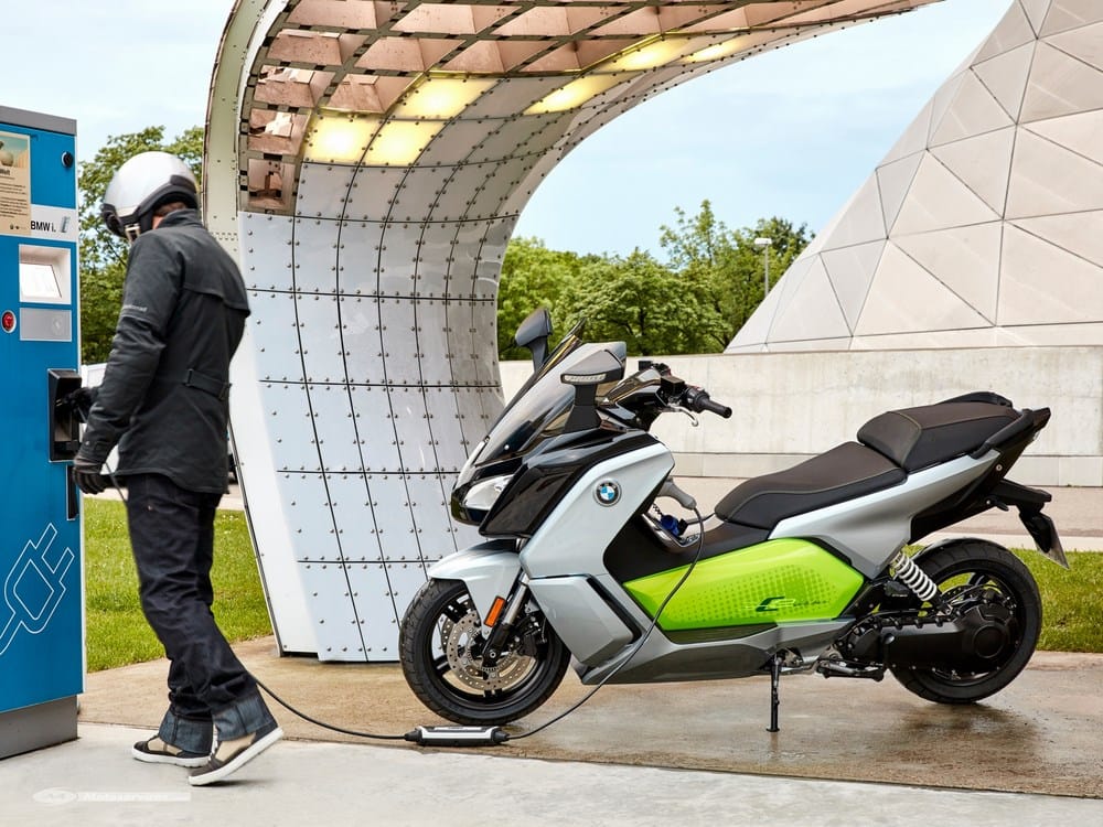 France : marché moto – scooter électrique juin 2017 ; croissance à deux chiffres !