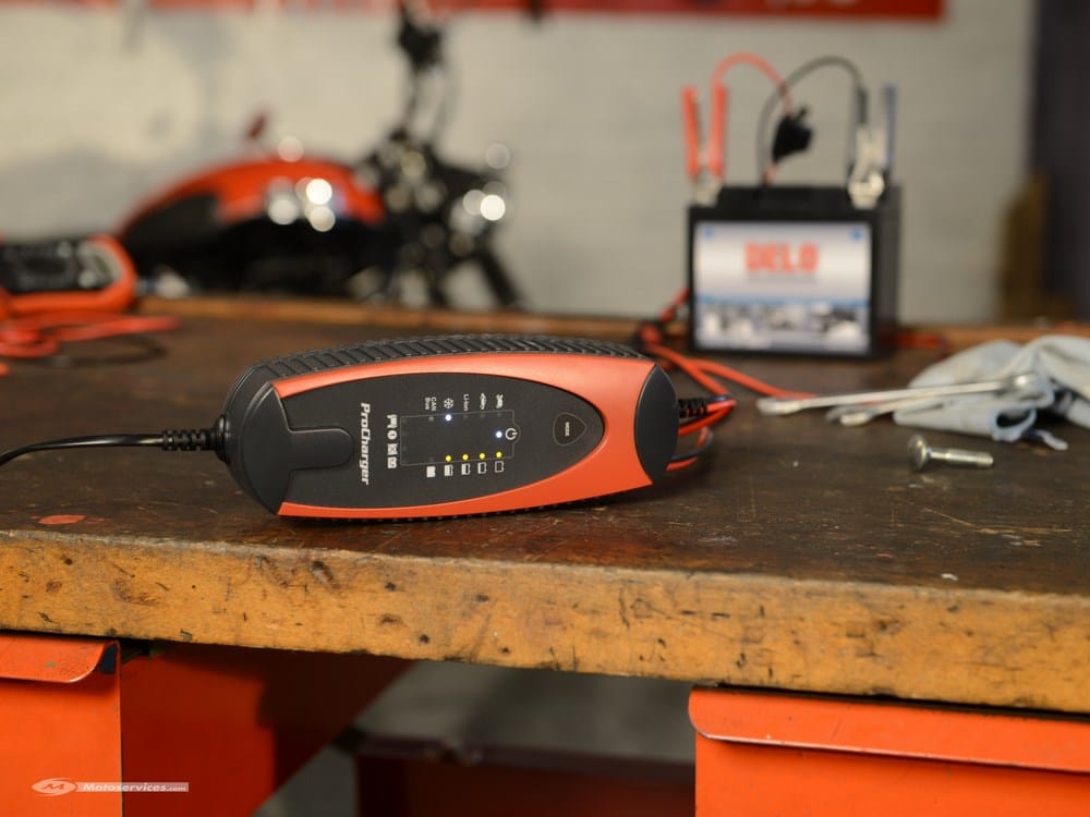 Procharger Louis-Moto : 600, 1000 ou 4000 pour votre batterie !