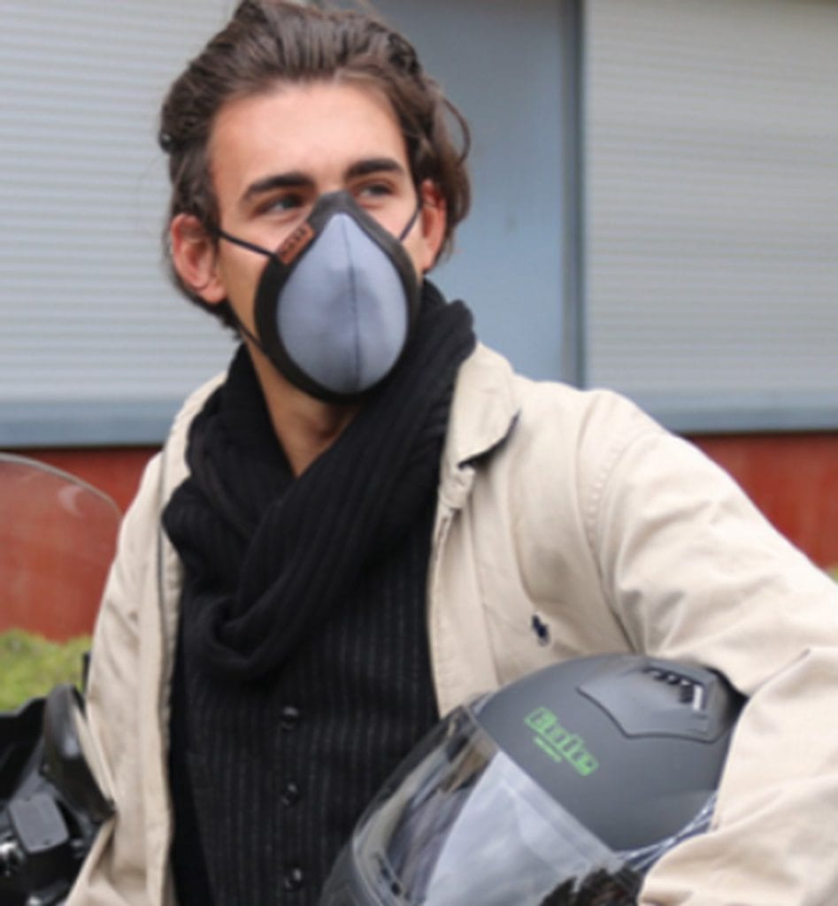 Mask : un nouveau masque antipollution pour motards