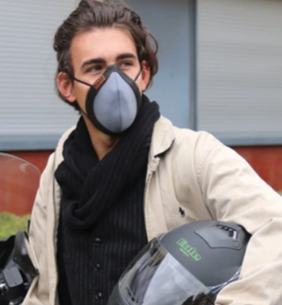 Mask : un nouveau masque antipollution pour motards