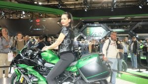 #Live Eicma 2017 : « Girls of Eicma » les 20 plus belles hôtesses