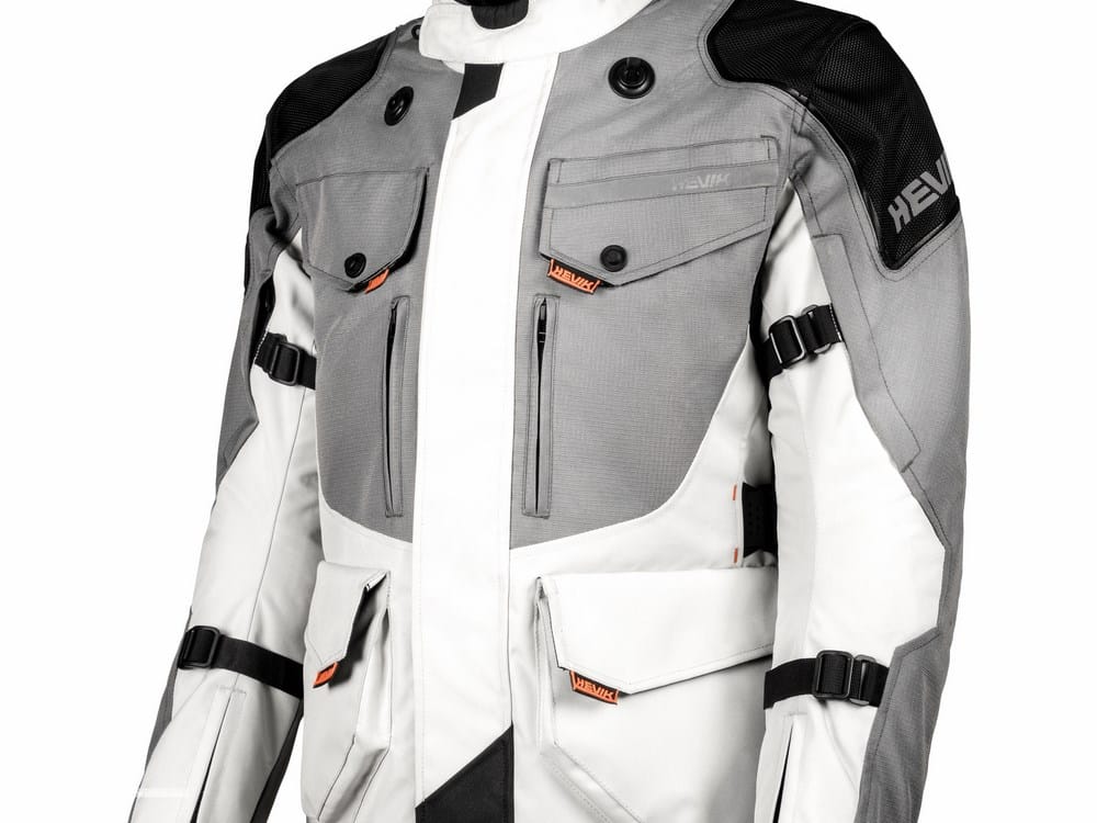 Hevik Titanium : la nouvelle veste moto 3 couches