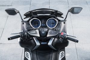Nouveau TMAX 530 SX Sport Edition : Ma ville. Ma vie. Ma force.