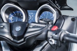 Nouveau TMAX 530 SX Sport Edition : Ma ville. Ma vie. Ma force.