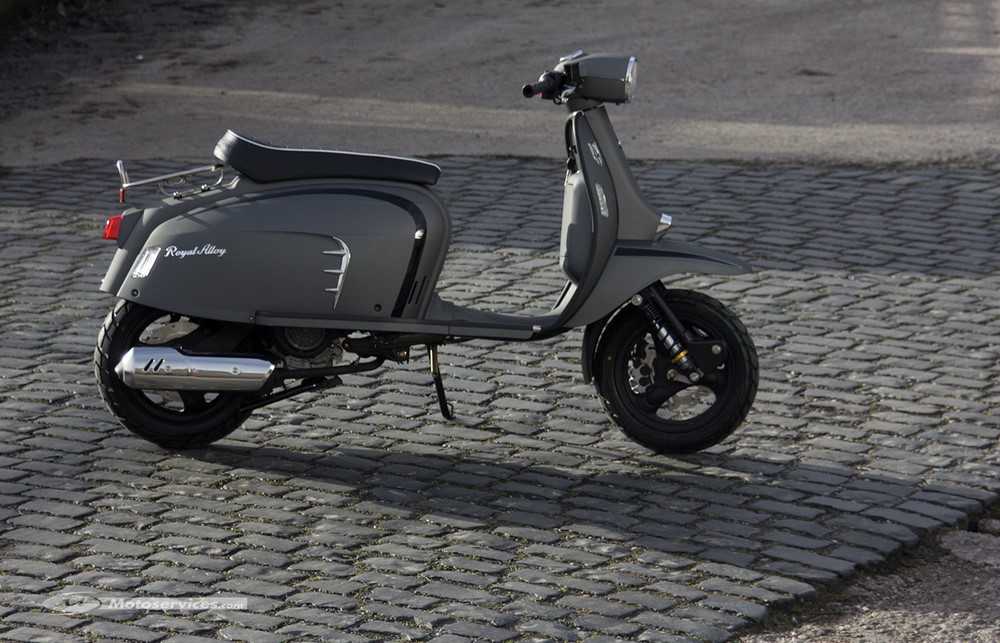 Royal Alloy 2018 : les nouveaux scooters 125 néo-rétro !