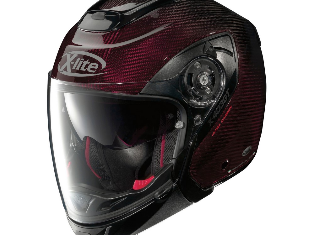 X-Lite X-403 GT Ultra Carbon : crossover au carbon coloré !