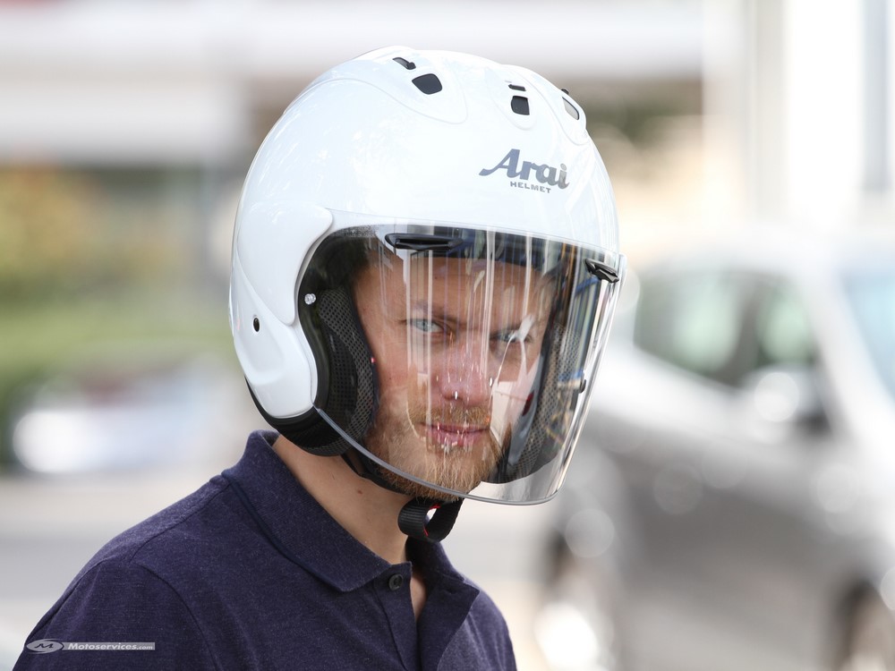 SZ-R VAS : le nouvel Arai pensé à Paris !