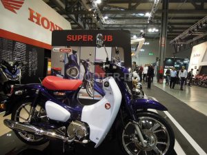 #Live Eicma 2018 | Galerie images : scooters retro ...