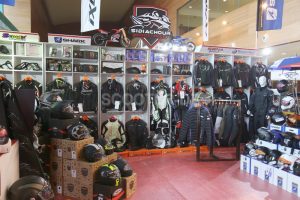 Sidi Achour Motos pièces annonce officiellement l’arrivée de la marque IXON en Algérie