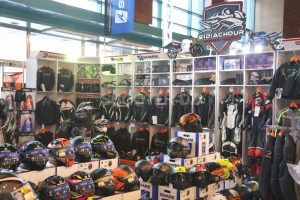 Sidi Achour Motos pièces annonce officiellement l’arrivée de la marque IXON en Algérie