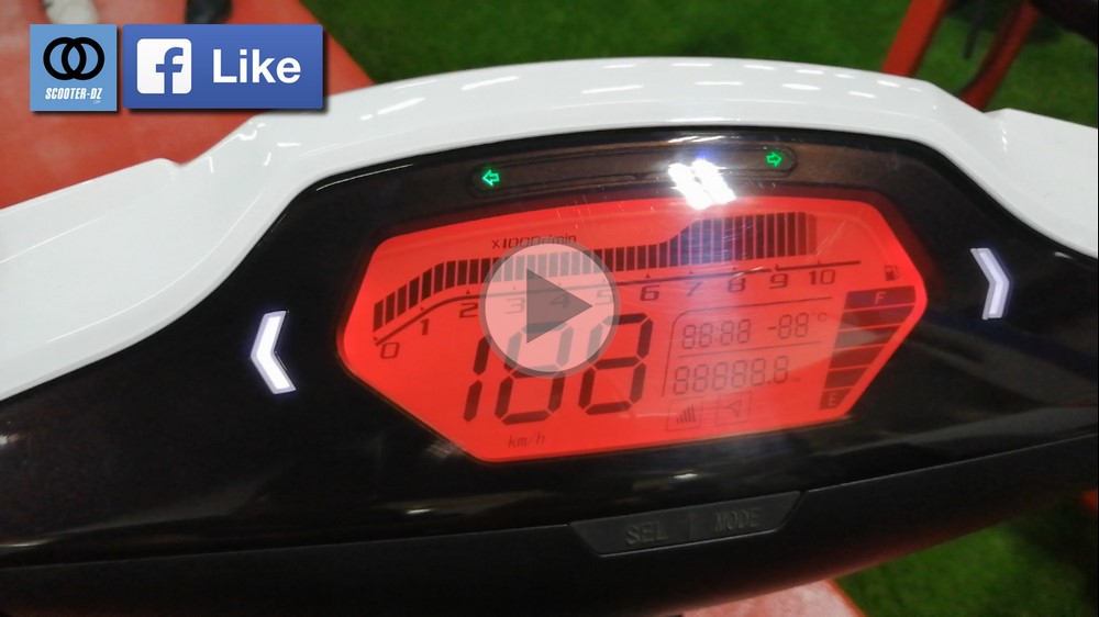 Nouveauté 2019 : présentation du scooter VMS Fast 50 4T [Vidéo]