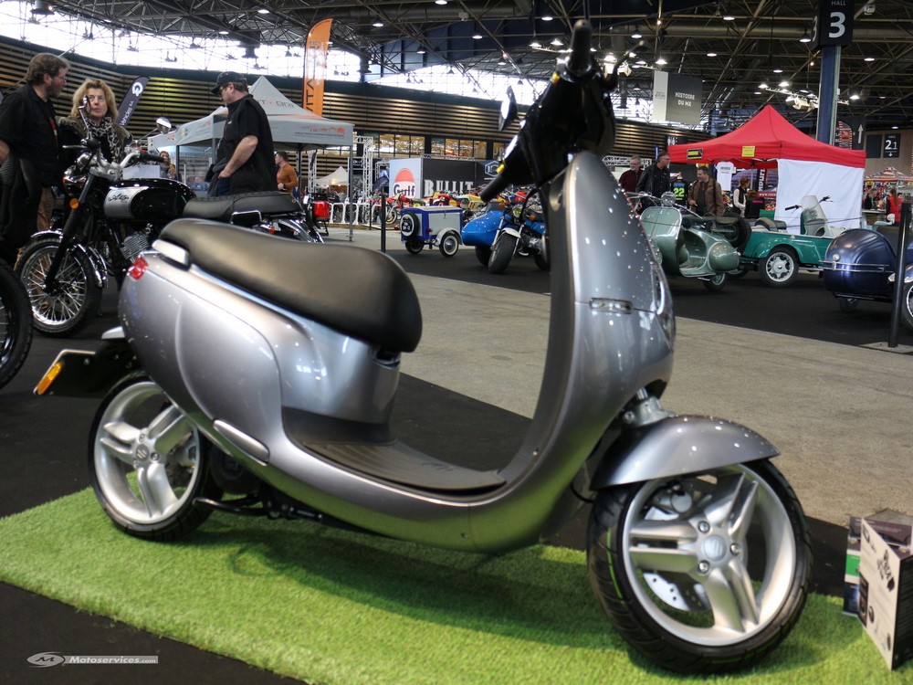 Nouveaux Orcal ecooter E1 et E1 R : scooters électriques « Gogoro Style »