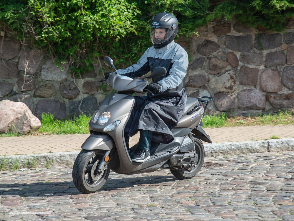 La pluie ? Même pas peur avec le Proof Scooter !