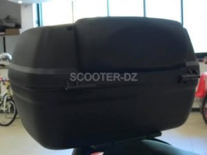 Sym Algérie : un Topcase d'une capacité de 40 litres à 9.000 dinars