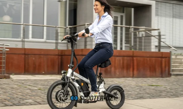 Steereon : cet hybride entre vélo et trottinette électrique réinvente la mobilité urbaine