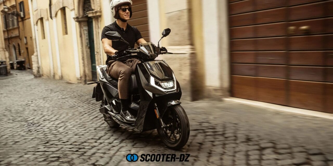Niu FQi 500 : le scooter électrique 125 cm³ à petit prix qui a tout d’un grand