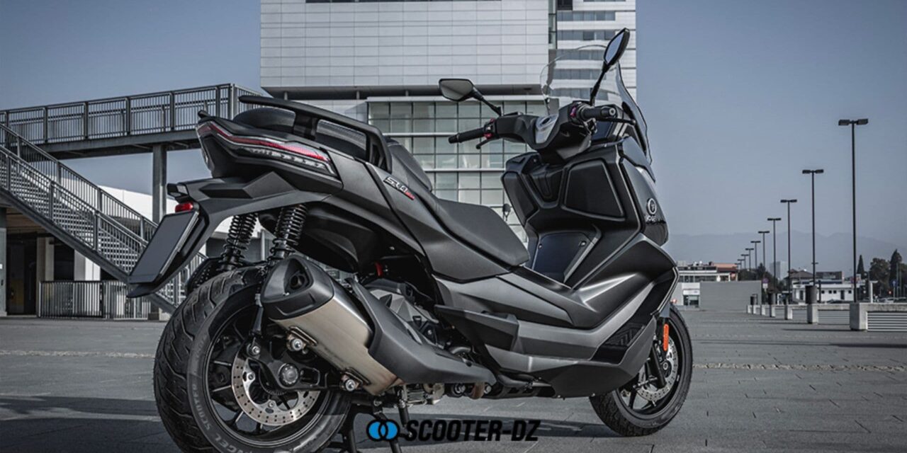 Voge SR4 Luxe Radar : un maxi-scooter high-tech avec radar d’angles morts et confort premium