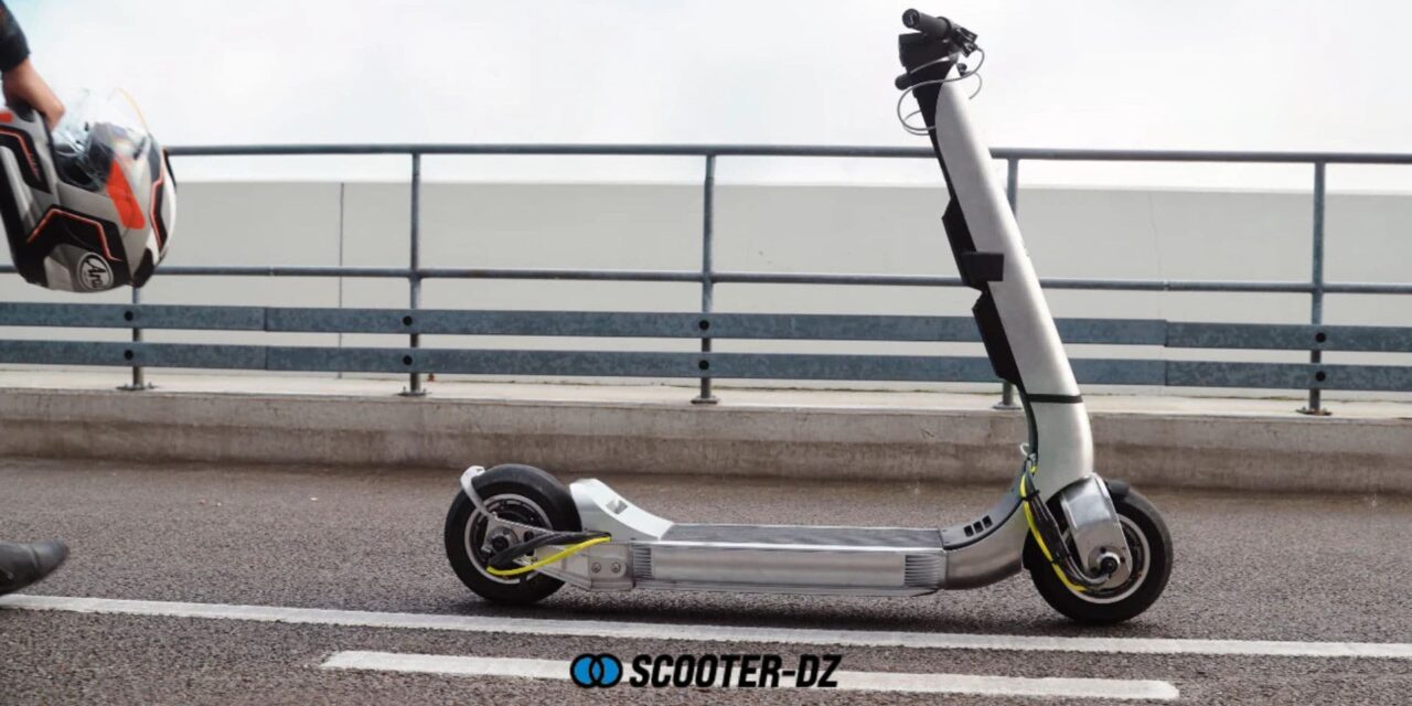 Bo Turbo : un scooter électrique inspiré de la Formule 1 à plus de 160 km/h